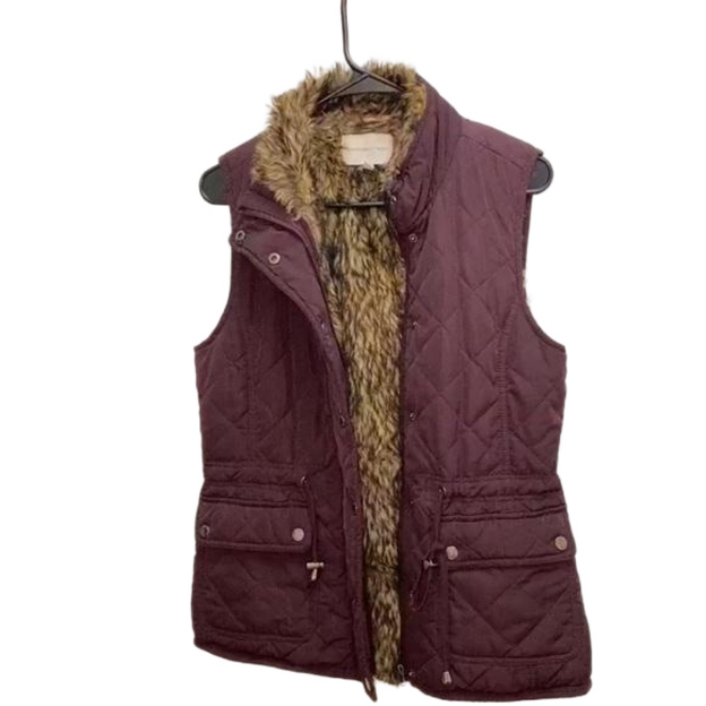 Adrienne Vittadini fur lined purple puffer zip up vest size medium